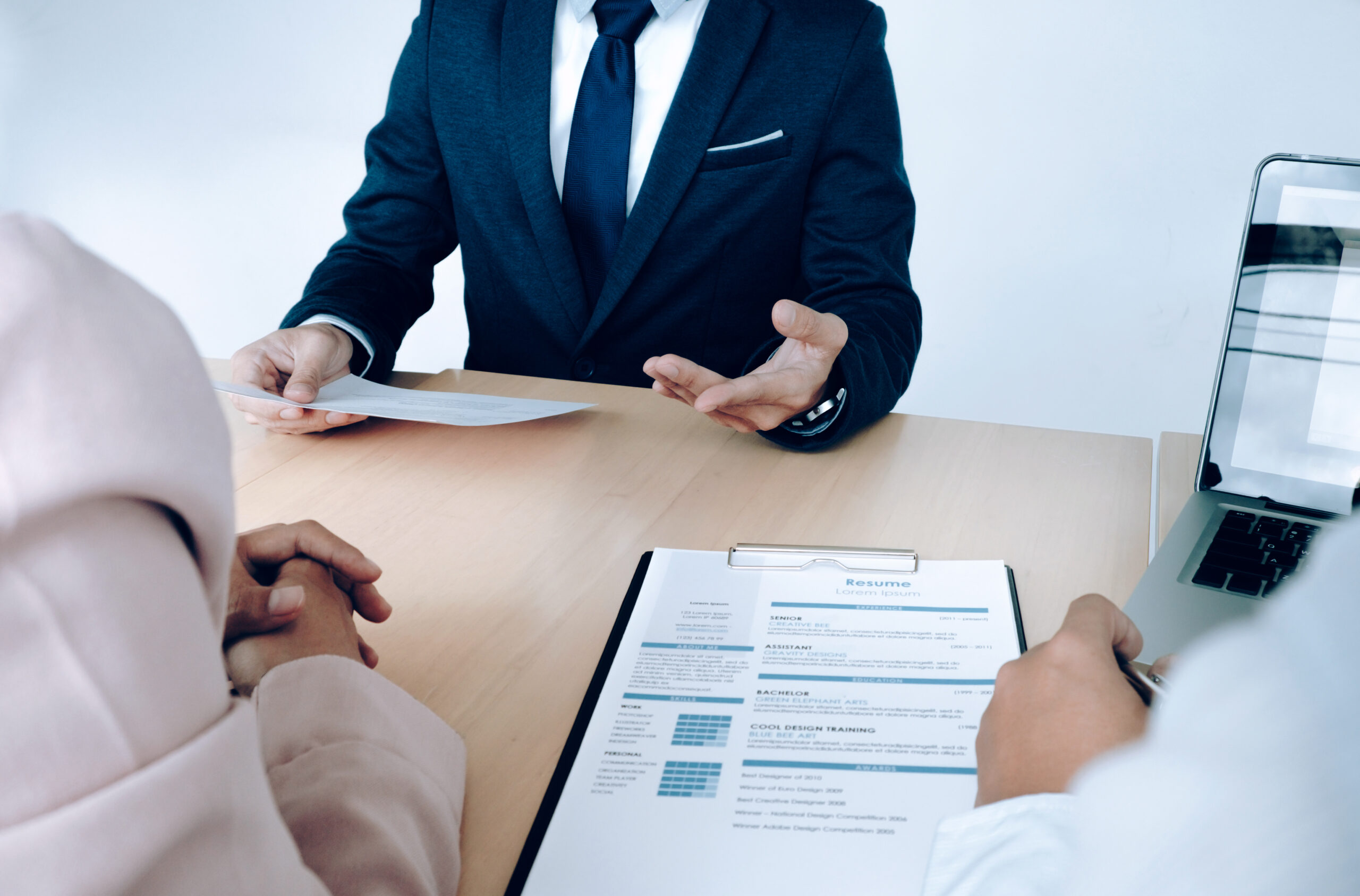 Human Resource: Pengertian, Tugas, Skill, dan Prospek Karier (2026)